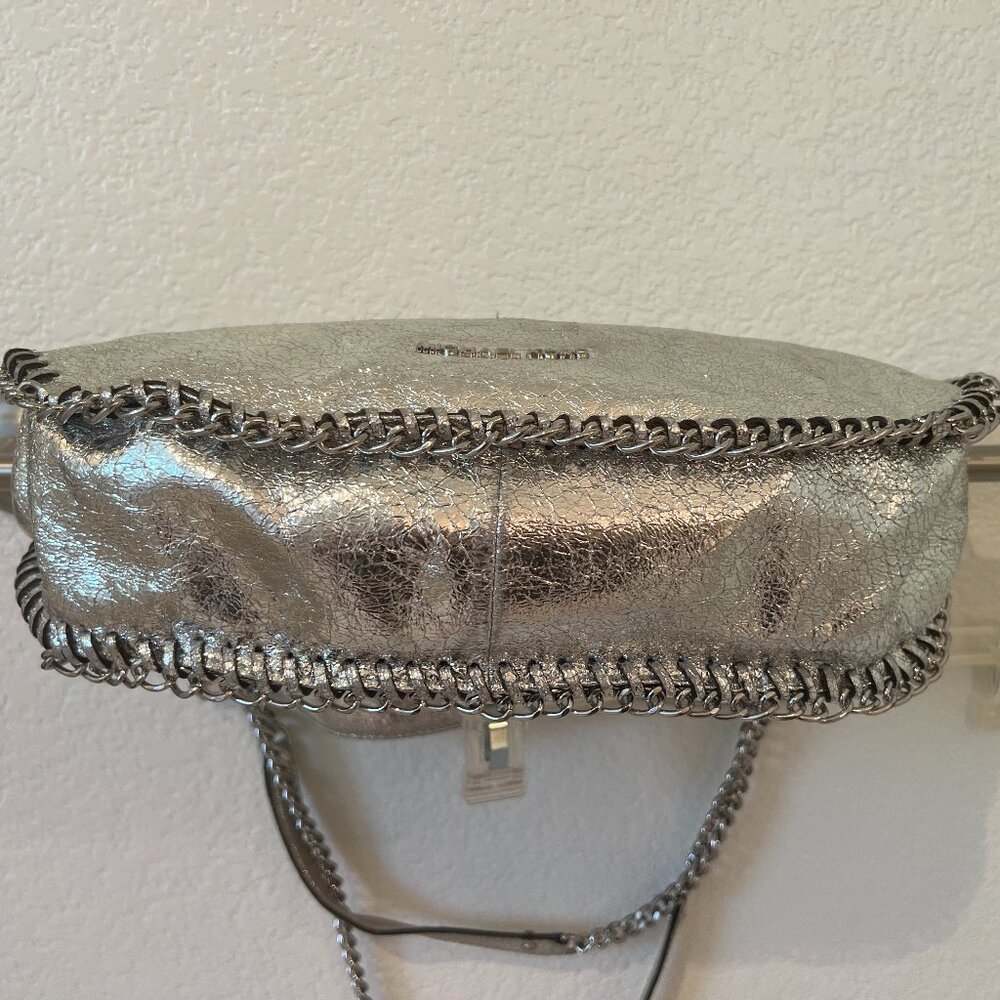 HOST PICK, Design Posh Party — Michael Kors Metallic Silver Shoulder Bag - Picture 5 of 9